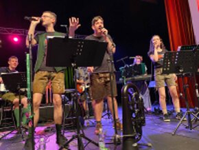 Herzerl Ball Pius Bruck im Februar