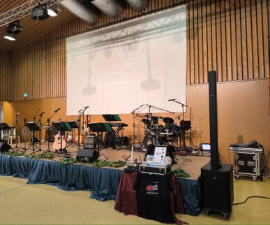 mitt 66 jahren...die Feier in Ottendorf